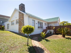 4 Bed House in Glenhurd