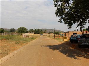 316 m² Land available in Annlin