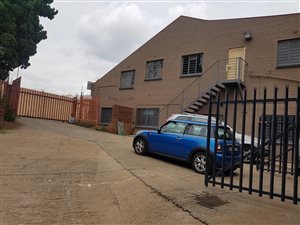 2707 m² Industrial space in Turffontein