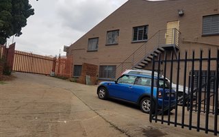 2707 m² Industrial space in Turffontein