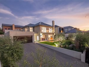 3 Bed House in Waterfall Country Village