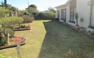 4 Bedroom House in Bothasrus