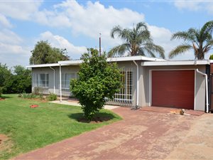 3 Bedroom House in Modder East