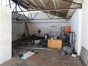 115 m² Commercial space in Pinetown Central