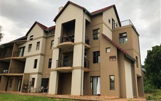 1 Bedroom Apartment in Zwartkop Golf Estate