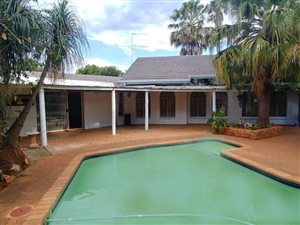 3 Bedroom Cluster in Doornpoort and surrounds