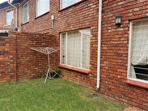 2 Bed Townhouse in Freeway Park