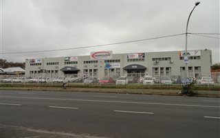 2000 m² Commercial space in Troyeville