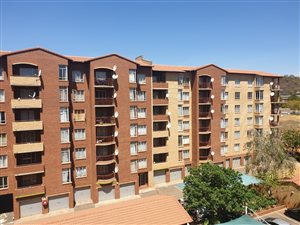 2 Bed Apartment in Die Wilgers