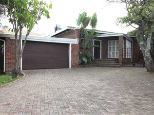 3 Bed House in Gonubie