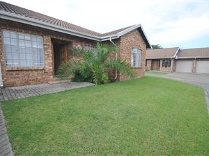 3 Bed Townhouse in Hutten Heights