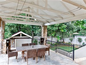 4 Bed House in Parkview