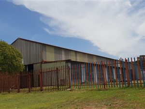 1360 m² Commercial space in Brakpan North