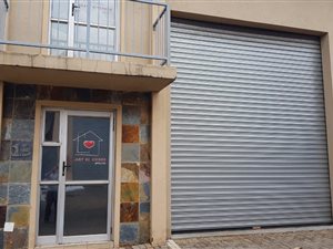 109 m² Industrial space in City Deep