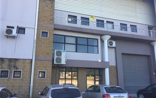 362 m² Industrial space in Red Hill