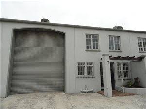 194 m² Commercial space in Airport Industria