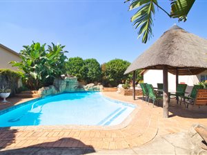 4 Bed House in Harmelia