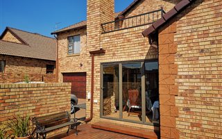 4 Bedroom Townhouse in Oriel