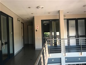257 m² Commercial space in Hazeldean (Silverlakes Surroundings)