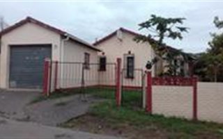 3 Bedroom House in Umlazi