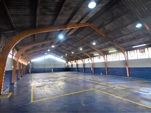 800 m² Industrial space in Port Elizabeth Central