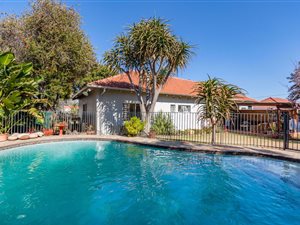 3 Bed House in Highlands North