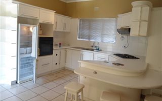 1 Bedroom Apartment in Birdswood