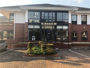 324 m² Commercial space in Houghton Estate