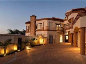4 Bed House in Bedfordview