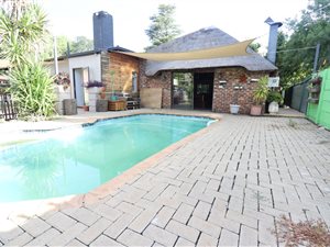 3 Bed House in Noordhoek