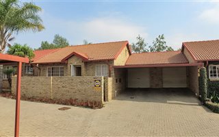2 Bedroom Townhouse in Highveld