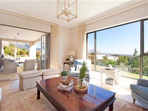4 Bed House in Stonehurst Mountain Estate