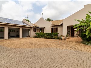 9054 m² Farm in Glen Austin