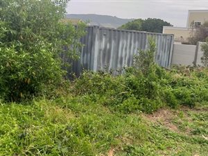643 m² Land available in Fishers Haven