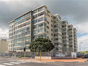 1 Bed Apartment in Sea Point