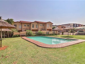 2 Bed Townhouse in Bedfordview