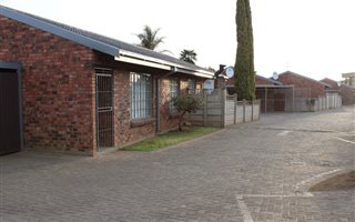 2 Bedroom Townhouse in Willows