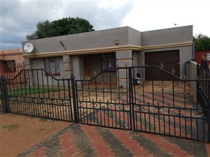 3 Bed House in Sebokeng Zone 14