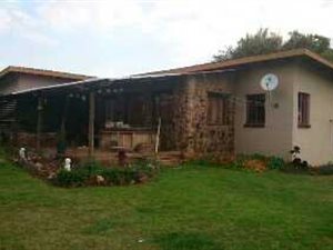 3 Bed House in Doornrandje