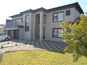 5 Bed House in Savannah Country Estate