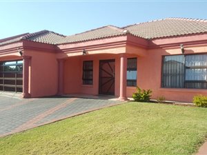 4 Bed House in Pretoria North