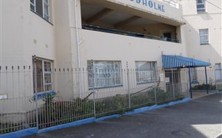 1 Bedroom Apartment in Quigney