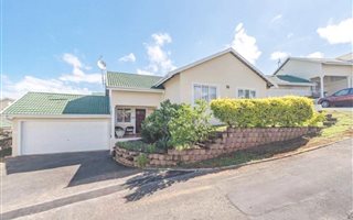 3 Bedroom Apartment in Mt Edgecombe