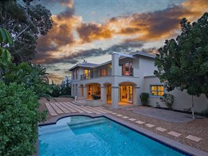 4 Bed House in Silvertree Estate