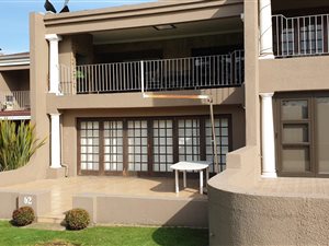 2 Bed Duplex in Vereeniging Central