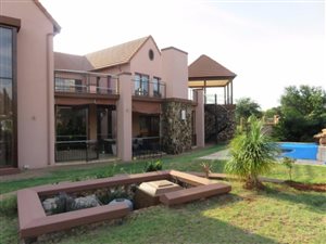 4 Bed House in Cornwall Hill