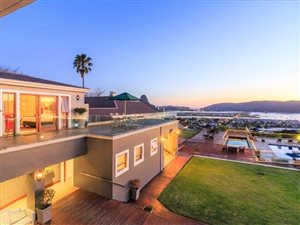 1500 m² Commercial space in Lelieskloof