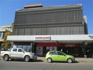 300 m² Commercial space in Benoni Central