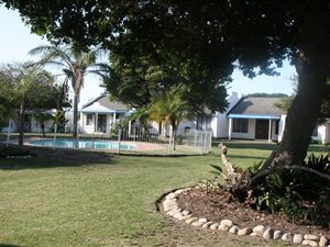 2 Bed Townhouse in Paradise Beach