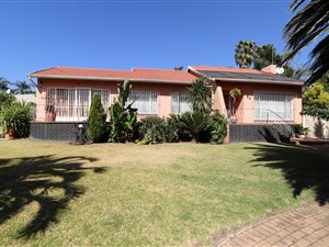 3 Bed House in Edendale
